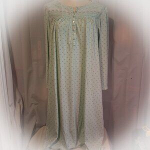 Eileen West Women's Nightgown Size M ( 10/12) Green or Blue Green